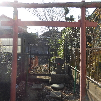 写真：小祠（上鶴間本町①）